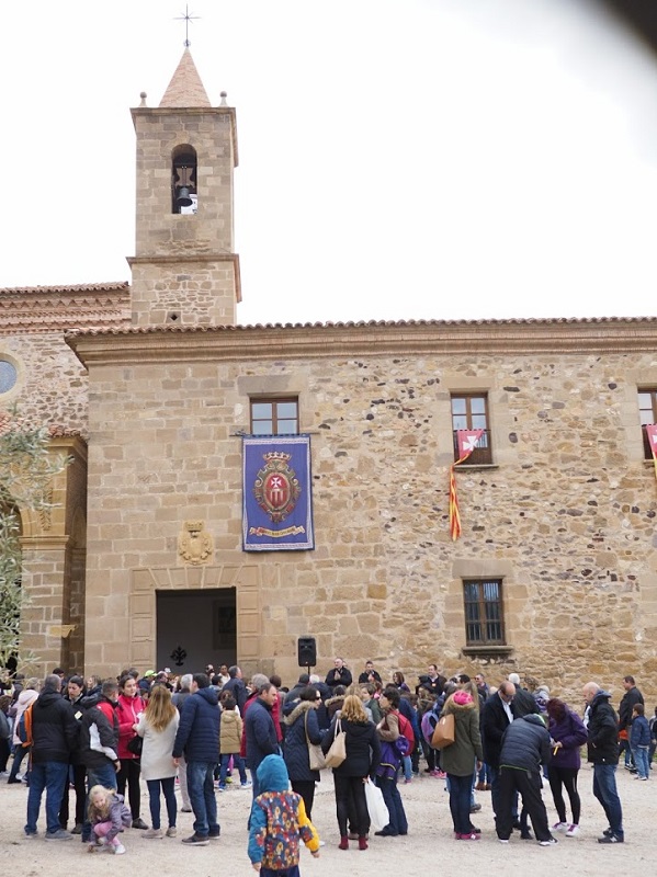 Explanada de entrada al Monasterio el Olivar