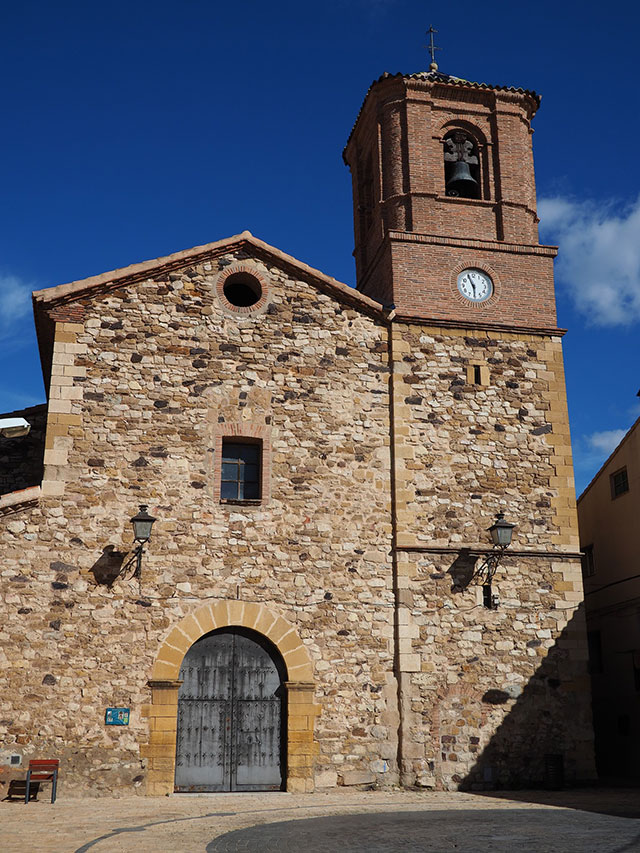 Iglesia de Santo Toribio de Estercuel en la provincia de Teruel